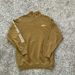 Crew neck